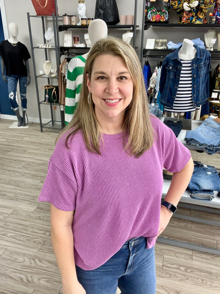 LOVELY MELODY- EVERYDAY RELAXED RIBBED TOP IN MAGENTA