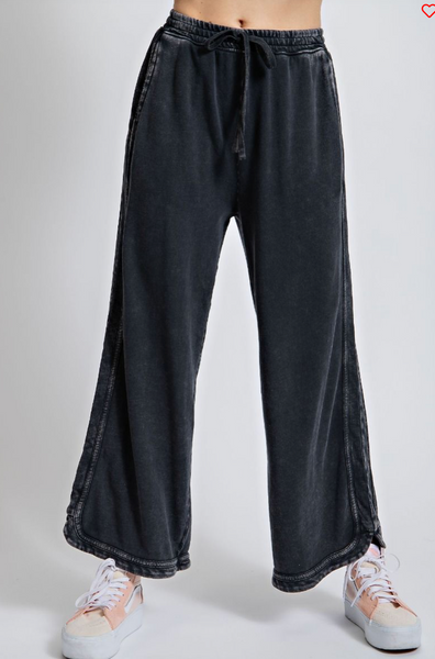 EASEL- MINERAL WASHED KNIT PANTS IN ASH