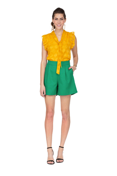 JADE- PLEATED BUTTON SHORTS IN GREEN