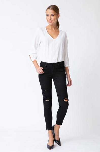 Kancan- Claire Low Rise Ankle Skinny Jeans in Black