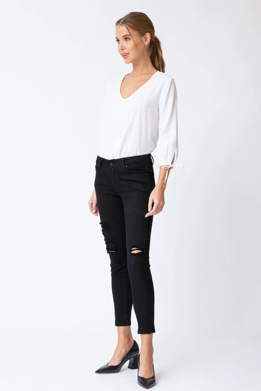 Kancan- Claire Low Rise Ankle Skinny Jeans in Black