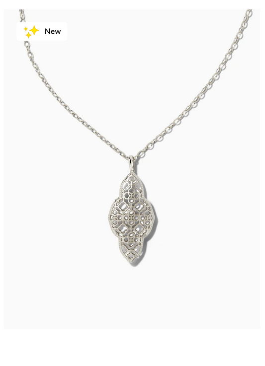 Kendra Scott- Abbie Long Pendant Necklace