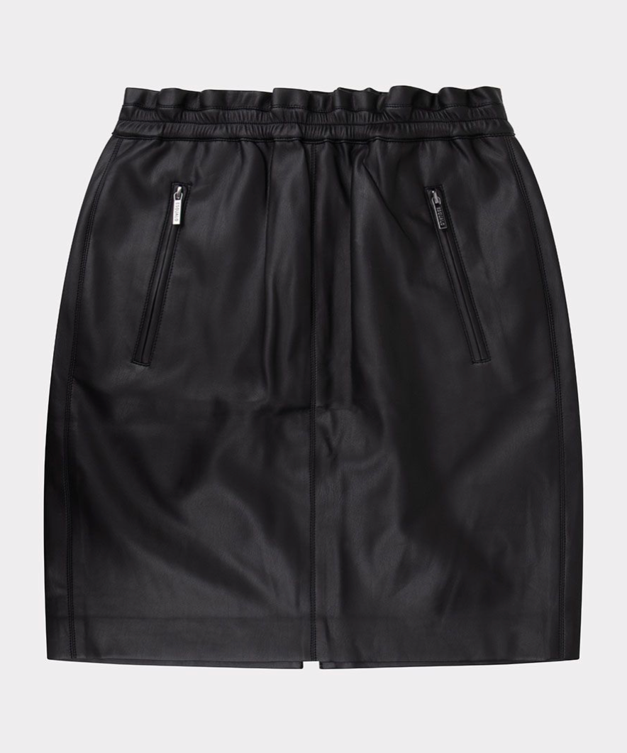Esqualo- Faux Leather Skirt in Black